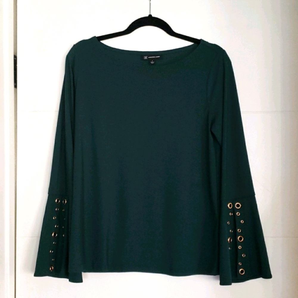 Emerald green top